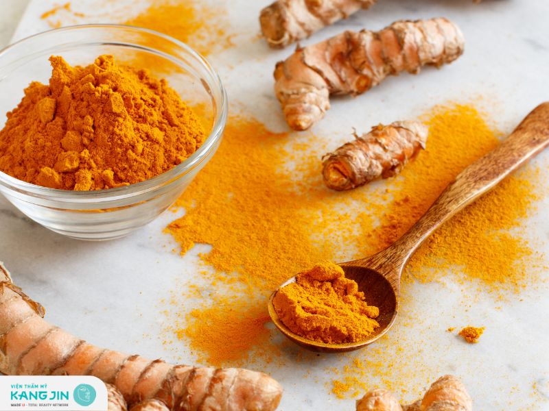 Hướng dẫn trị thâm nách sau sinh bằng bột nghệ tại nhà 