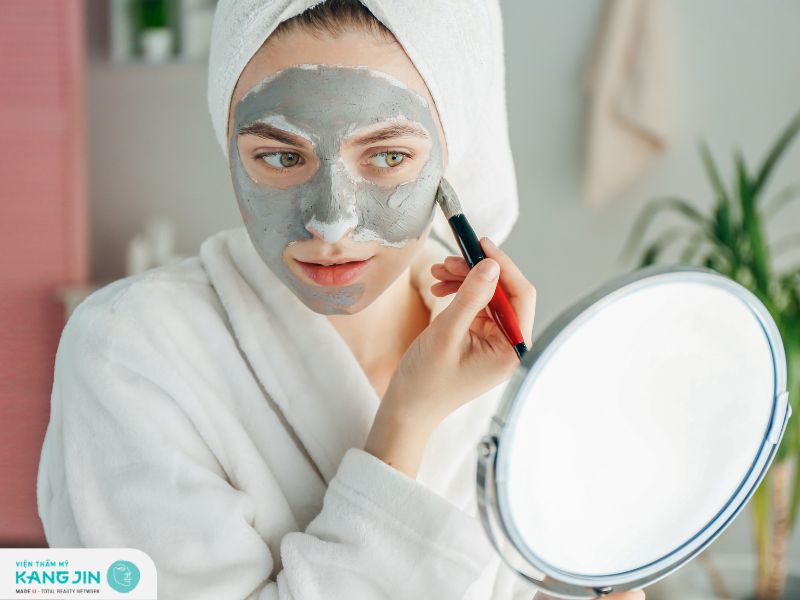 Cách đắp mặt nạ đất sét mang lại hiệu quả cao