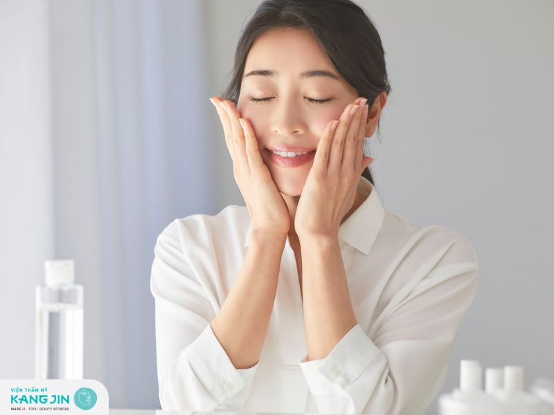 Hướng dẫn cấp ẩm cho da mặt trong mọi điều kiện thời tiết