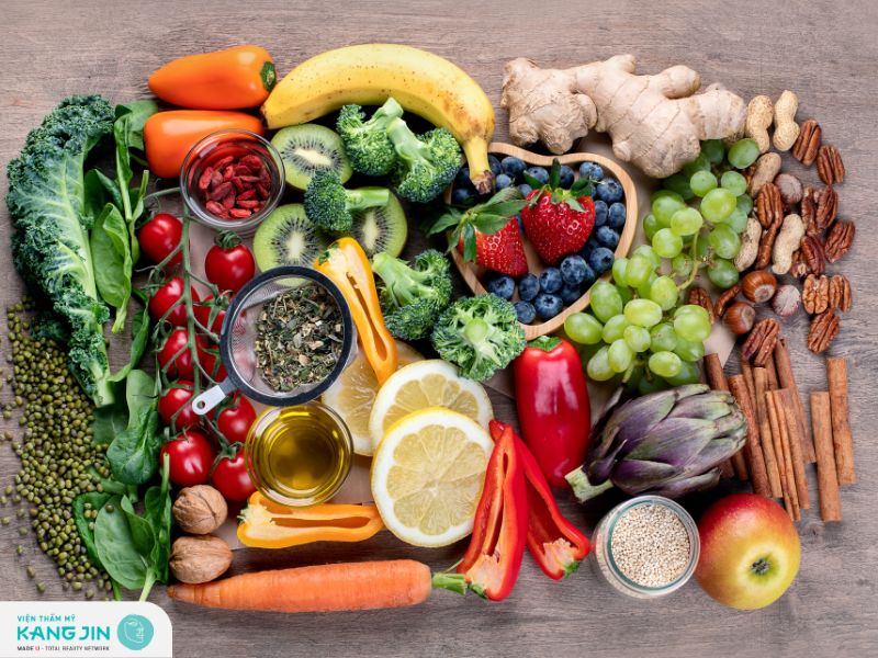 Bổ sung các thực phẩm giàu chất chống oxy hóa để dưỡng da trong thời kỳ mãn kinh