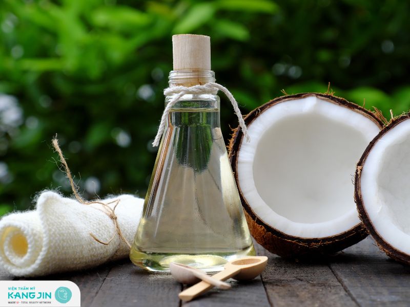 Dầu dừa có khả năng làm tăng độ đàn hồi và giảm nguy cơ bị rạn da khi mang thai