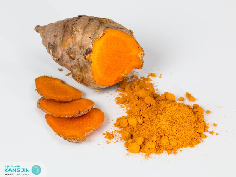 Khi trị nám bằng tinh bột nghệ bạn cần lưu ý điều gì?