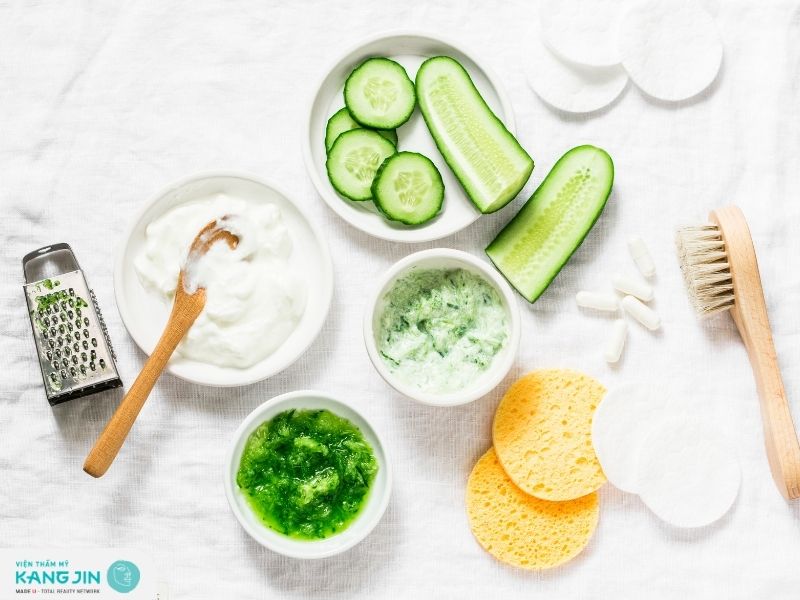 Kết hợp dưa leo và sữa chua không đường làm mặt nạ dưỡng da