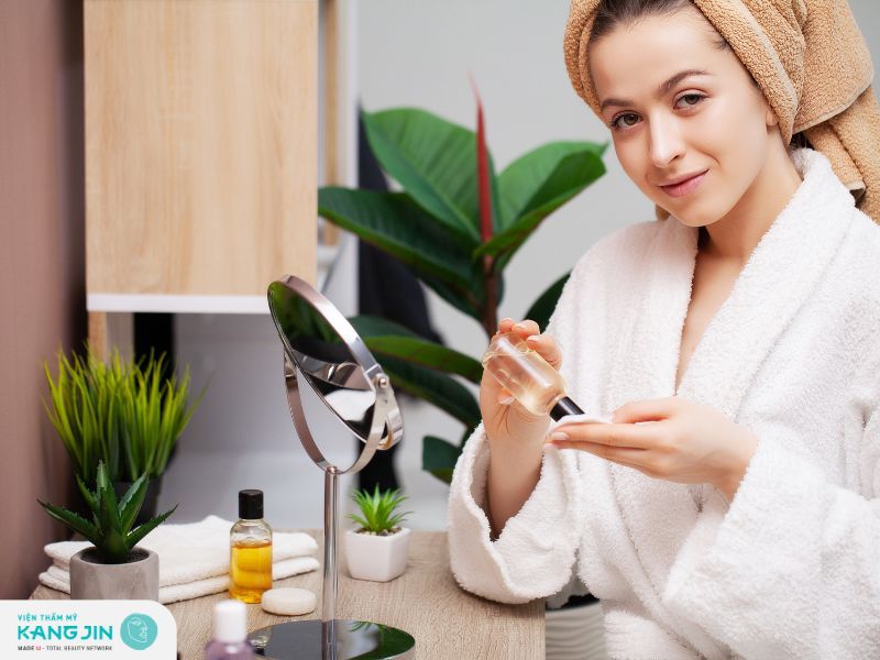 một bộ chăm sóc da gồm những gì