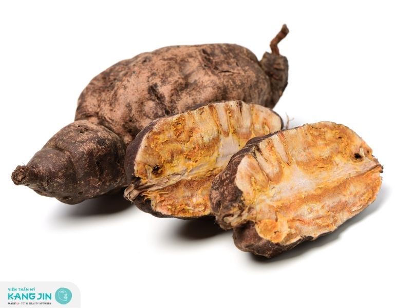 Hà thủ ô chứa nhiều dưỡng chất quan trọng tốt cho da