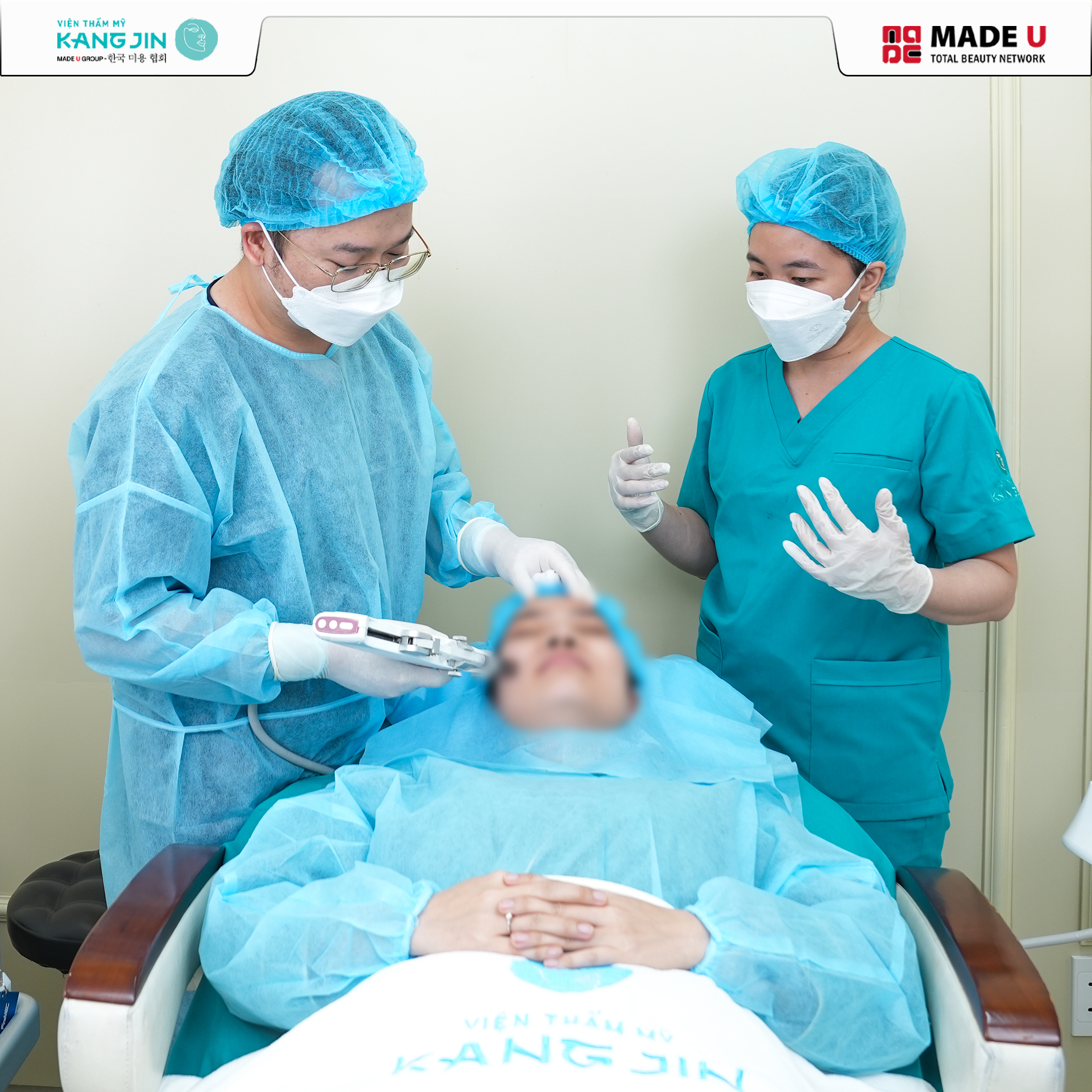 bac-si-lam-sieu-vi-diem