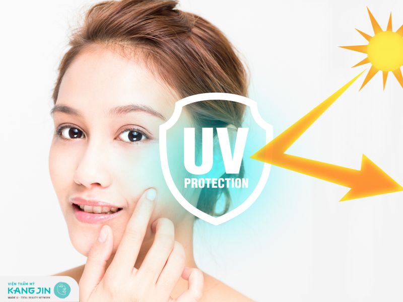 Bảo vệ da khỏi tia UV từ ánh nắng mặt trời để phòng ngừa da mỏng lộ mao mạch 