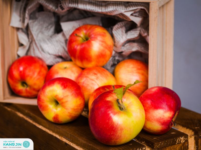 những lưu ý khi sử dụng táo để làm đẹp