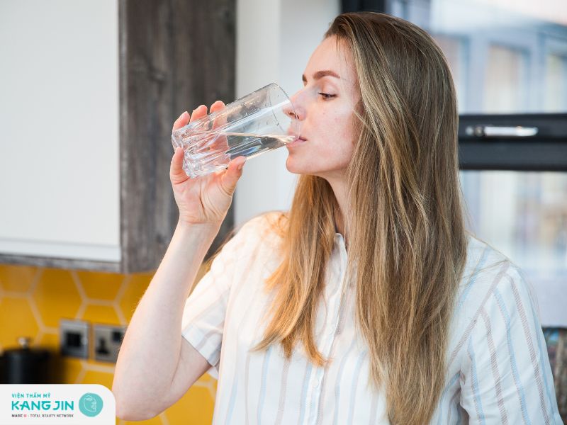 Cách ngăn ngừa nếp nhăn hình thành sớm 