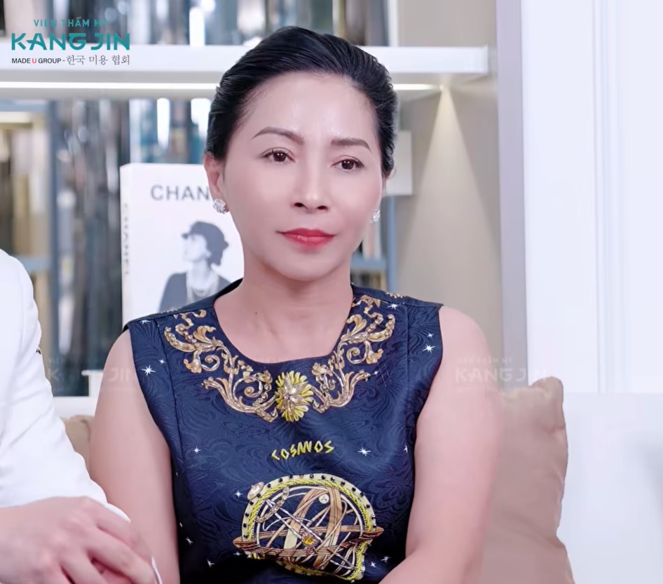 Làn da của chị Hoàng Dung căng mịn sau khi thực hiện trẻ hóa tại VTM KangJin