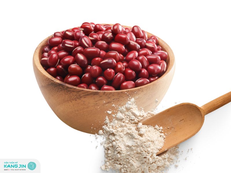 trị mụn bằng bột đậu đỏ