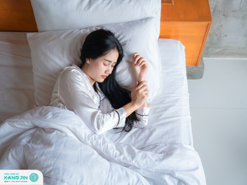 tư thế nằm nghiêng