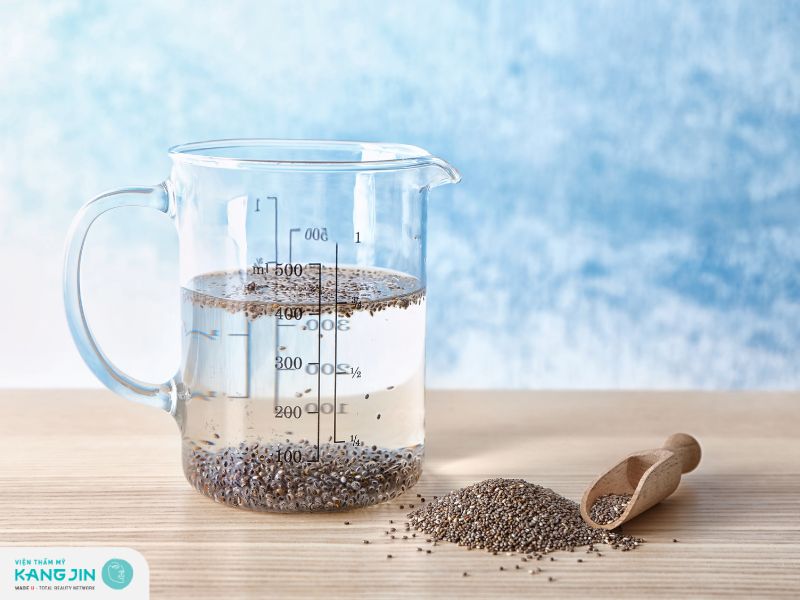 uống nước hạt chia
