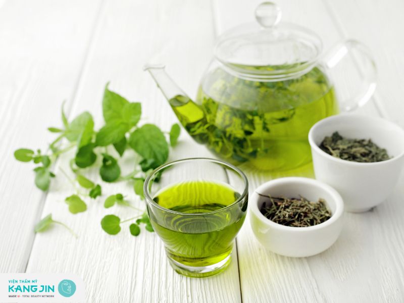 vì sao trà xanh có tác dụng làm đẹp da
