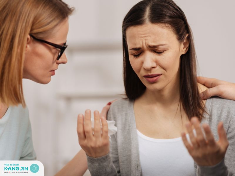 Những dấu hiệu cho thấy nếp nhăn hình thành trên trán