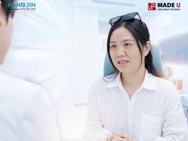 Làn da lão hóa nghiêm trọng của chị Mỹ Anh