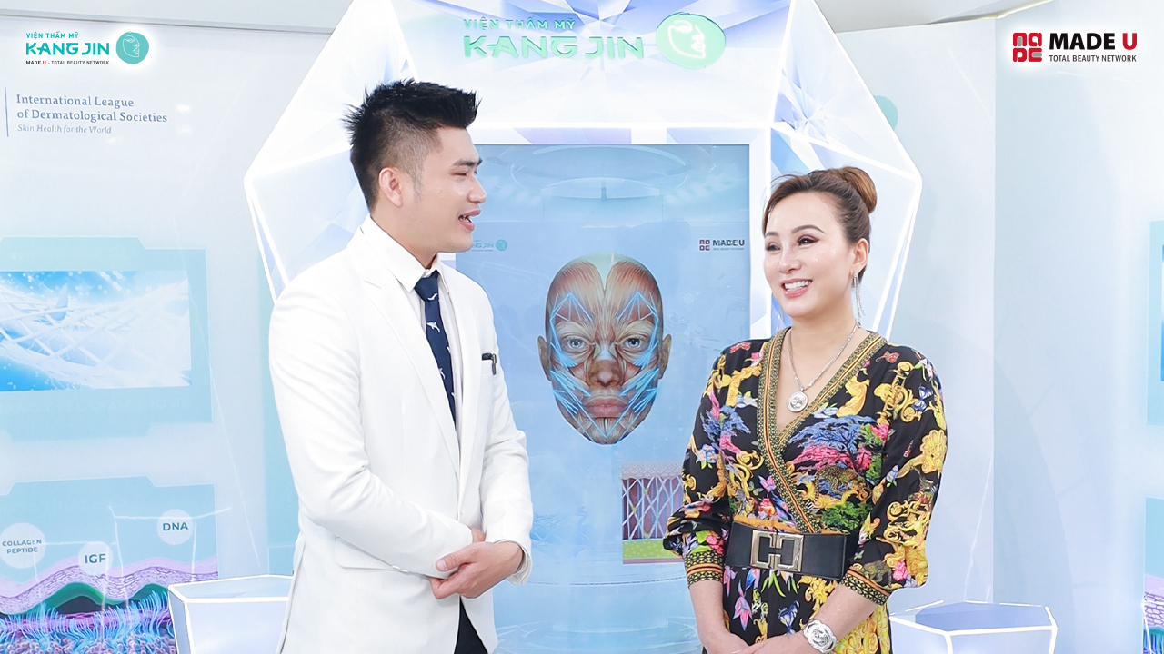 chị Bella quay lại KangJin tái khám sau 1 tháng thực hiện liệu trình