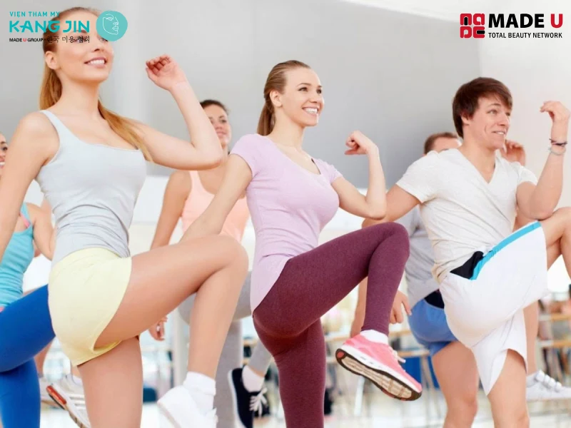 Tập thể dục giúp cải thiện lưu thông máu, từ đó hỗ trợ quá trình hấp thụ collagen tốt hơn