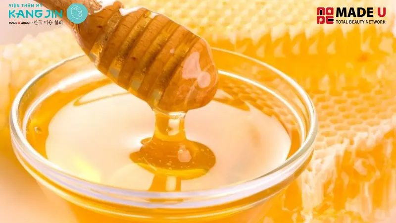 Trị nám bằng mật ong giúp giảm nám, ngăn ngừa oxy hóa bảo vệ da