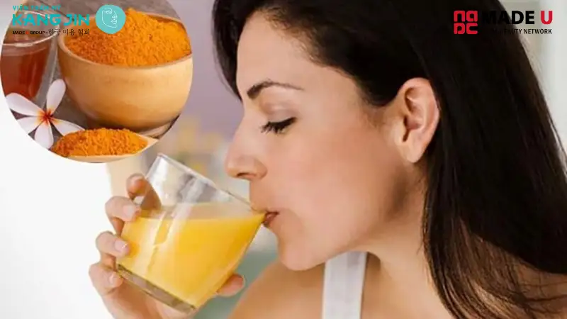 Mật ong có tính kháng khuẩn và chống oxy hóa mạnh giúp giảm nám và mịn da