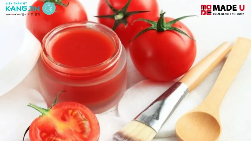 cách đắp mặt nạ cà chua đúng cách giúp giảm mụn, chống oxy hóa, se khít lỗ chân lông