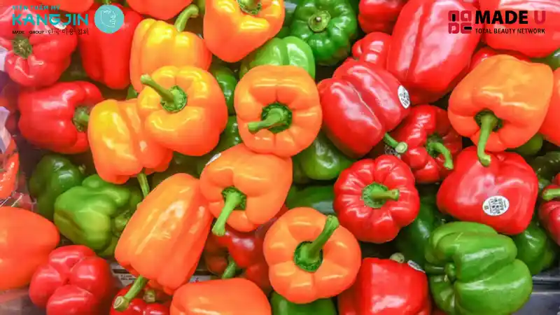Ớt chuông cung cấp lượng lớn vitamin C – thành phần không thể thiếu để tạo collagen
