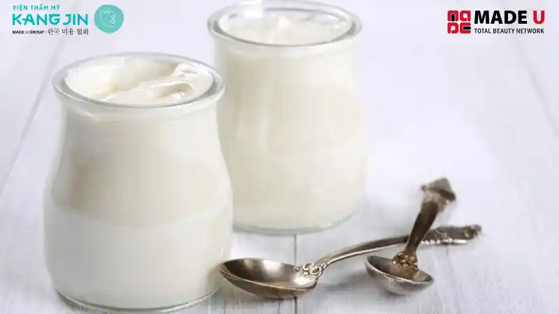 Cách chữa da bị cháy nắng bằng sữa tươi giúp giảm đau rát do cháy nắng mà còn cấp ẩm cho da