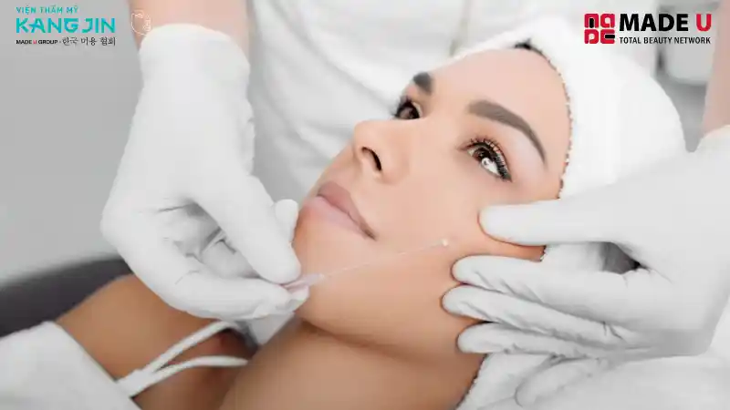 Các sợi chỉ sinh học tạo lực kéo căng, giúp da mặt thon gọn